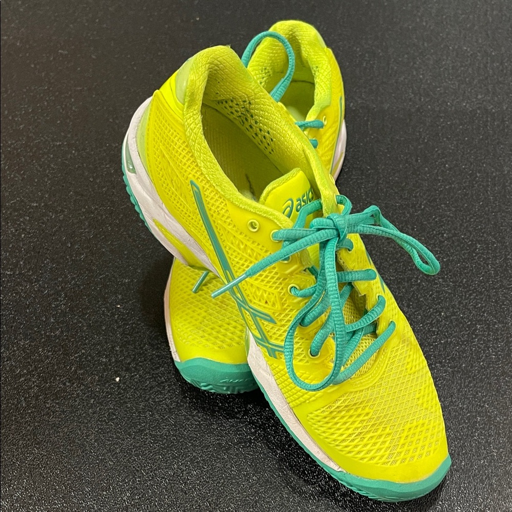 ASICS GEL Women's Vibrant Yellow and Teal Tennis Athletic Shoes Size 6.5